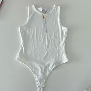 NWT! House of Harlow 1960 ribbed bodysuit • White • Size Small